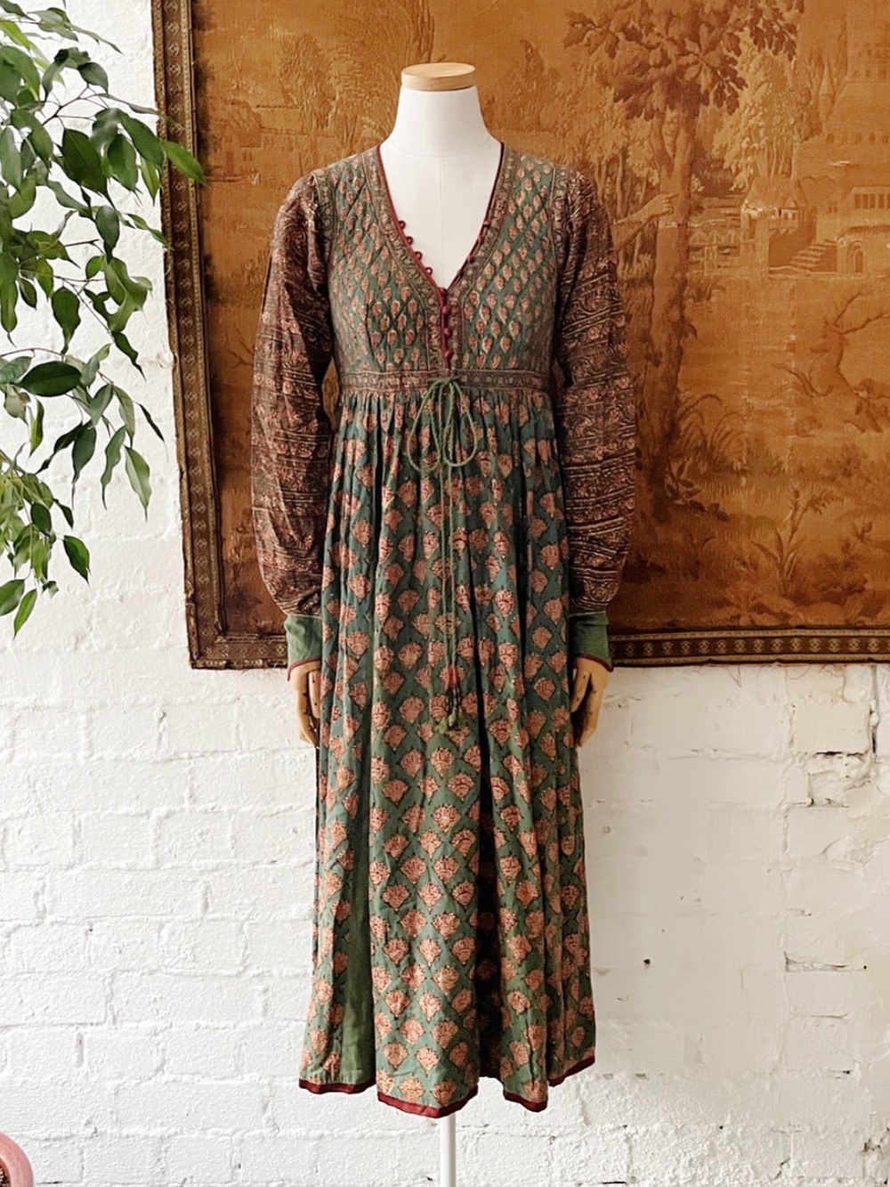 1970s beautiful Anokhi medieval-style dress